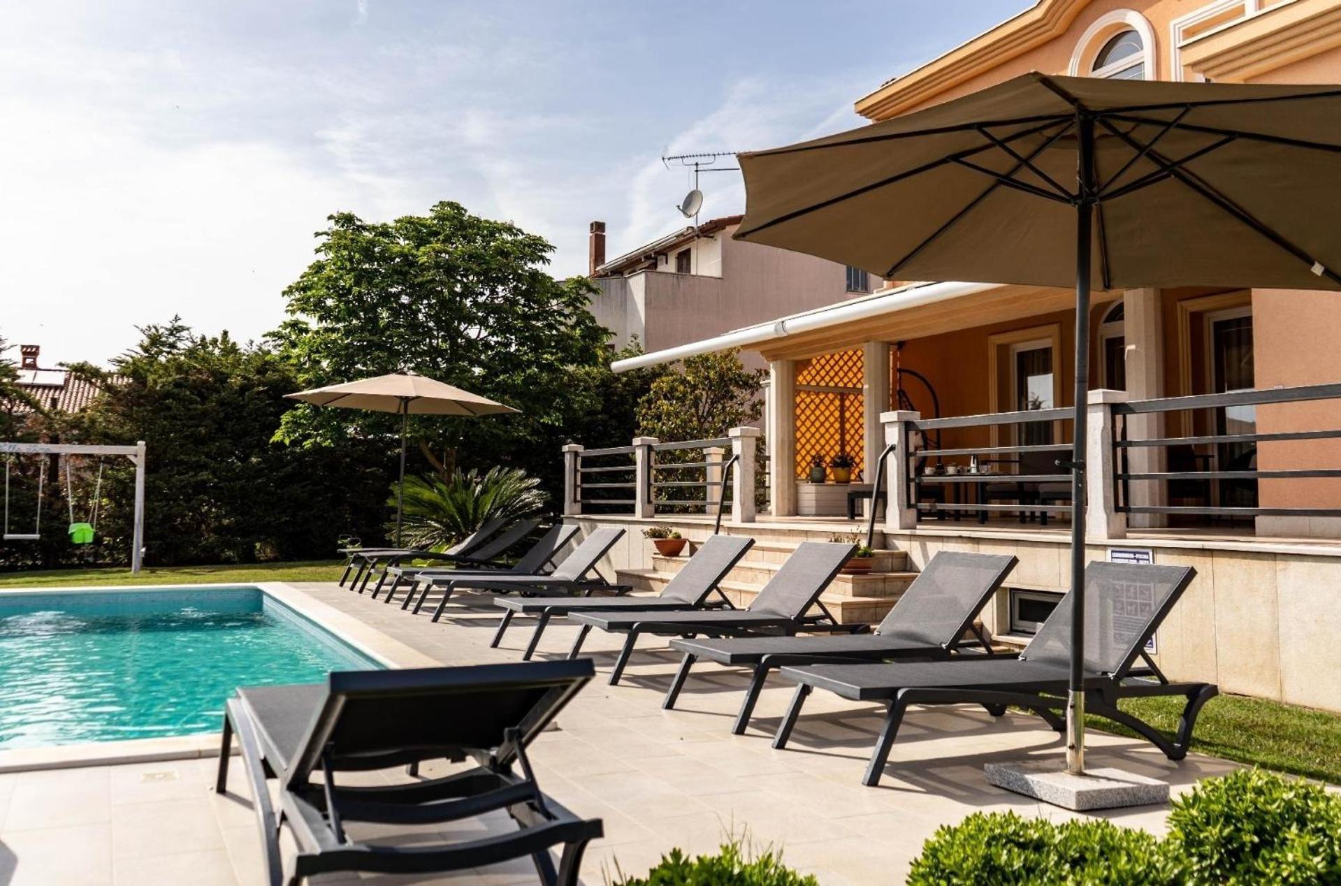 Mit Privatpool Fuer 14 Personen Ca 480 Qm In Pula-fondole, Istrien Istrische Riviera * Pola